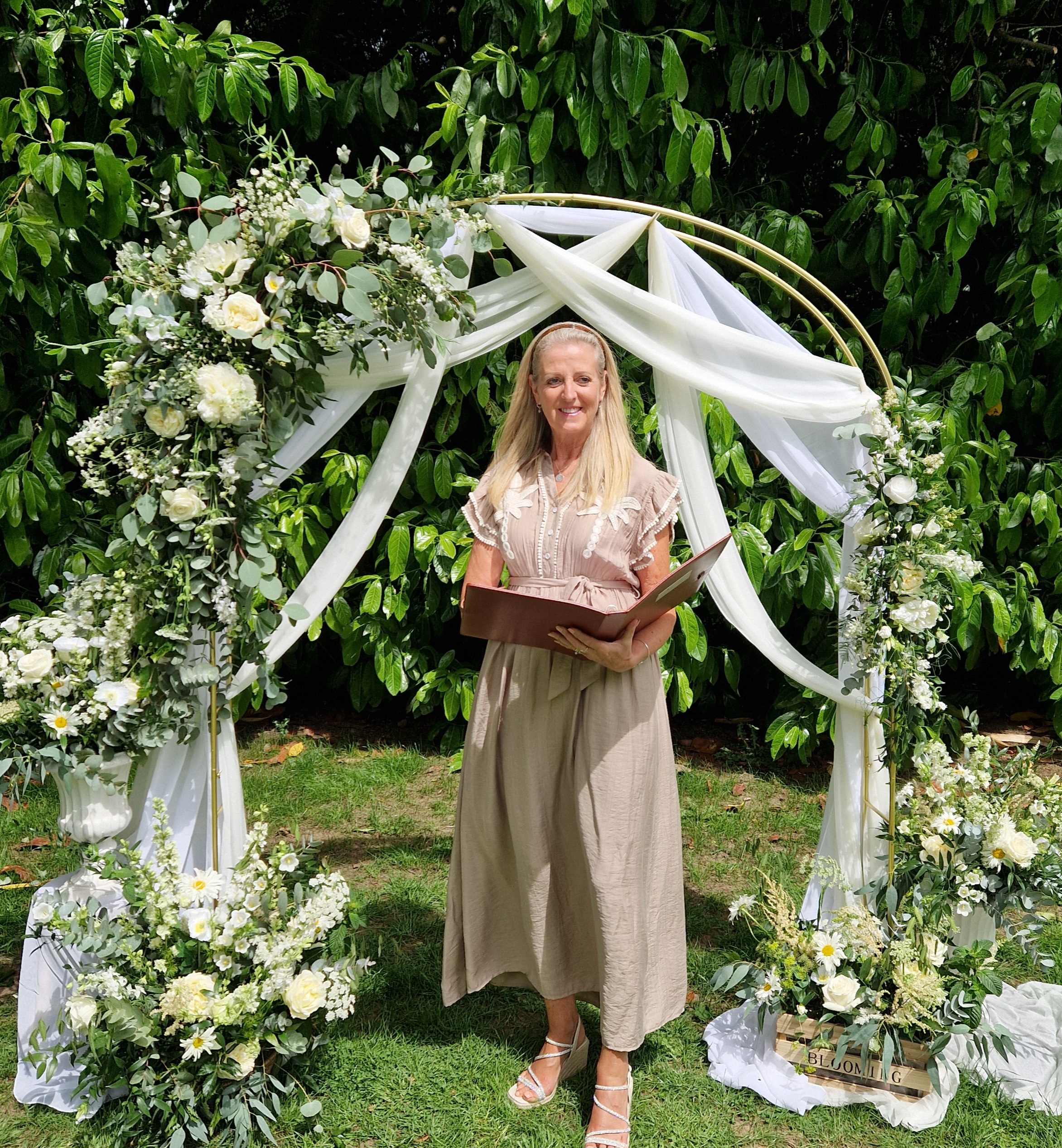 Hayley - Celebrant